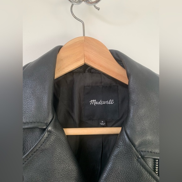 Womens Cropped Black Leather Jacket - Picture 2 of 4